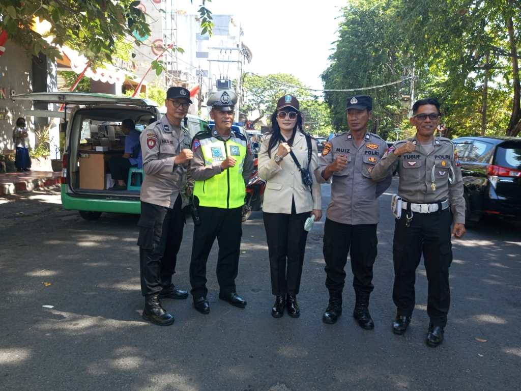 Operasi Gabungan Polsek Pabean Cantikan dan Dispenda terkait Pajak Kendaraan R2